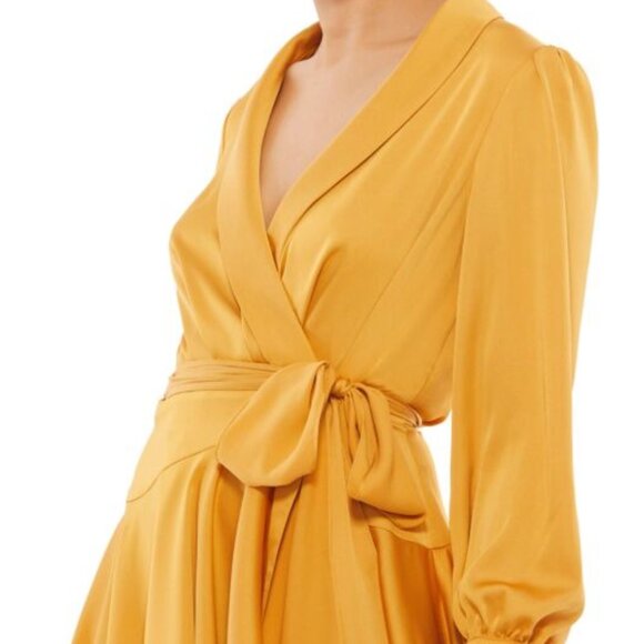 $298 NWT Mac Duggal Bishop Sleeve Wrap Dress - Picture 2 of 5